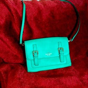 Kate Spade crossbody (clutch) removable strap!